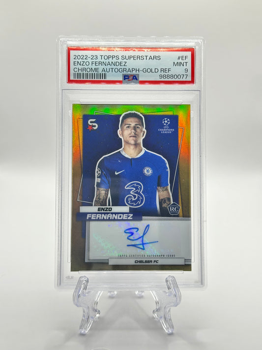 Enzo Fernández (Gold Refractor) Rookie Card | Chelsea 2022/23 (Autografiada)